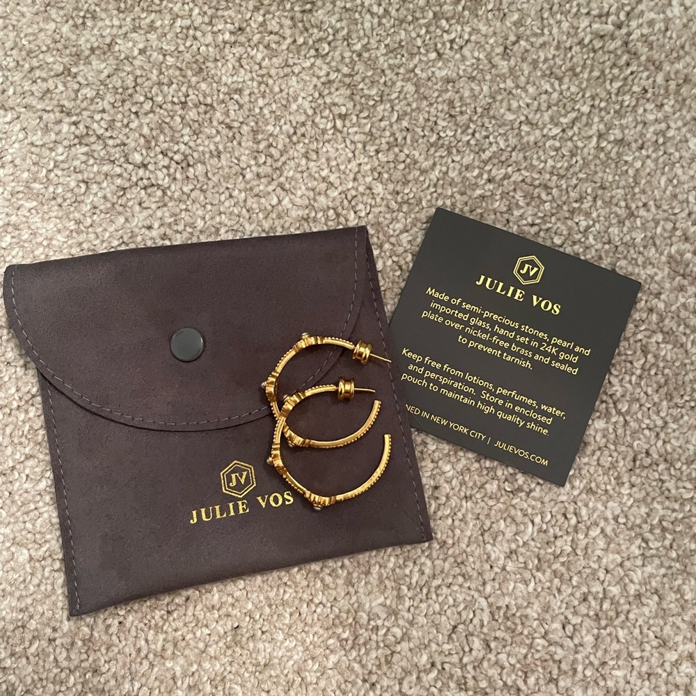 Julie Vos Colette Pearl hoop